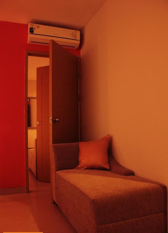Hotel Jakarta Makassar Kamer foto